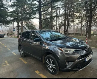 Vermietung Toyota Rav4. Komfort, SUV, Crossover Fahrzeug zur Miete in Georgien ✓ Kaution Keine Kaution ✓ Versicherungsoptionen KFZ-HV, VKV Komplett, Insassen, Diebstahlschutz.