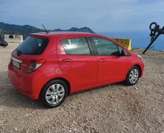 Autovermietung Toyota Yaris Nr.9537 Automatisch in Budva, ausgestattet mit einem 1,3L Motor ➤ Von Nikola in Montenegro.