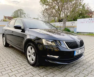 Autovermietung Skoda Octavia Nr.349 Automatisch in Prag, ausgestattet mit einem 1,5L Motor ➤ Von Alexander in der Tschechischen Republik.