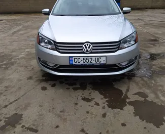 Autovermietung Volkswagen Passat Nr.9701 Automatisch am Flughafen Kutaisi, ausgestattet mit einem 2,5L Motor ➤ Von Nika in Georgien.