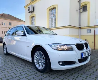 Autovermietung BMW 3-series Touring Nr.1760 Automatisch in Prag, ausgestattet mit einem 2,0L Motor ➤ Von Alexander in der Tschechischen Republik.