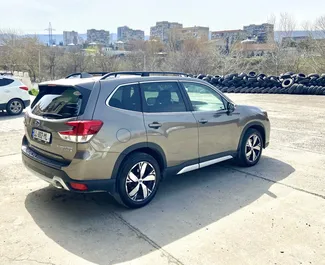 Subaru Forester Limited 2020 zur Miete verfügbar in Tiflis, mit Kilometerbegrenzung unbegrenzte.