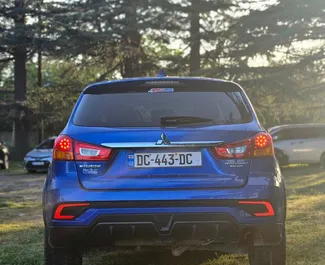 Benzin 2,4L Motor von Mitsubishi Outlander Sport 2019 zur Miete in Kutaisi.