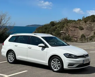 Mietwagen Volkswagen Golf Variant 2019 in Montenegro, mit Diesel-Kraftstoff und 116 PS ➤ Ab 28 EUR pro Tag.