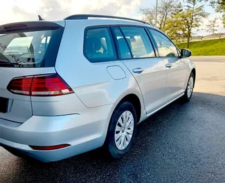 Mietwagen Volkswagen Golf Variant 2018 in der Tschechischen Republik, mit Diesel-Kraftstoff und 116 PS ➤ Ab 48 EUR pro Tag.