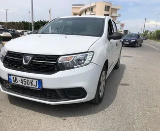 Autovermietung Dacia Sandero Nr.9950 Schaltgetriebe in Tirana, ausgestattet mit einem 1,5L Motor ➤ Von Erand in Albanien.