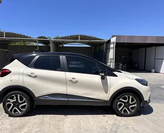 Mietwagen Renault Captur 2017 in Albanien, mit Diesel-Kraftstoff und 85 PS ➤ Ab 30 EUR pro Tag.