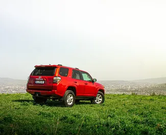 Autovermietung Toyota 4 Runner Nr.10062 Automatisch in Tiflis, ausgestattet mit einem 4,0L Motor ➤ Von Nini in Georgien.