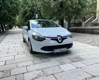 Autovermietung Renault Clio 4 Nr.10252 Schaltgetriebe in Budva, ausgestattet mit einem 1,5L Motor ➤ Von Filip in Montenegro.