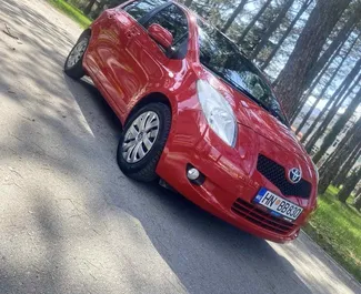 Mietwagen Toyota Yaris 2009 in Montenegro, mit Benzin-Kraftstoff und 65 PS ➤ Ab 35 EUR pro Tag.