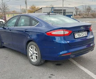 Vermietung Ford Fusion Sedan. Komfort, Premium Fahrzeug zur Miete in Armenien ✓ Kaution Einzahlung von 250 USD ✓ Versicherungsoptionen KFZ-HV, TKV, Ausland, Junge.