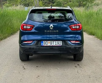 Vermietung Renault Kadjar. Komfort, Crossover Fahrzeug zur Miete in Montenegro ✓ Kaution Einzahlung von 300 EUR ✓ Versicherungsoptionen KFZ-HV, TKV, VKV Plus, VKV Komplett, Diebstahlschutz, Ausland, Junge.