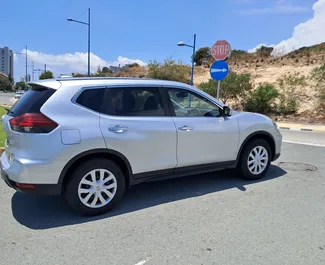 Mietwagen Nissan X-Trail 2022 auf Zypern, mit Benzin-Kraftstoff und 190 PS ➤ Ab 49 EUR pro Tag.