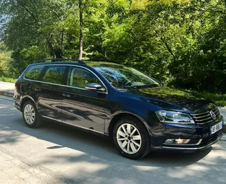 Vermietung Volkswagen Passat Variant. Komfort, Premium Fahrzeug zur Miete in Albanien ✓ Kaution Einzahlung von 100 EUR ✓ Versicherungsoptionen KFZ-HV.