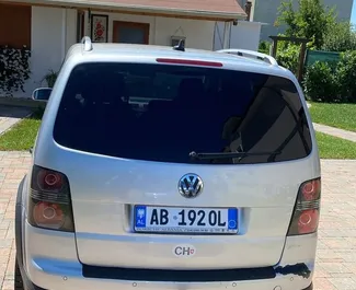 Mietwagen Volkswagen Touran 2008 in Albanien, mit Diesel-Kraftstoff und 130 PS ➤ Ab 28 EUR pro Tag.