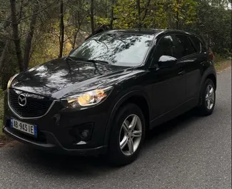 Frontansicht eines Mietwagens Mazda CX-5 in Tirana, Albanien ✓ Auto Nr.10421. ✓ Automatisch TM ✓ 0 Bewertungen.