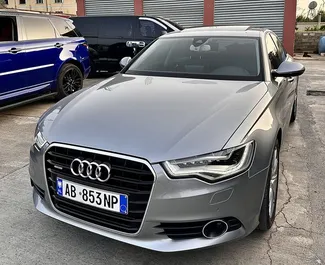 Frontansicht eines Mietwagens Audi A6 am Flughafen von Tirana, Albanien ✓ Auto Nr.10446. ✓ Automatisch TM ✓ 0 Bewertungen.