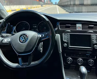 Diesel 2,0L Motor von Volkswagen Golf 7 2018 zur Miete in Durres.