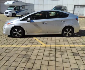 Autovermietung Toyota Prius Nr.10566 Automatisch in Batumi, ausgestattet mit einem 1,8L Motor ➤ Von Artjom in Georgien.