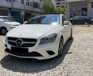 Frontansicht eines Mietwagens Mercedes-Benz CLA-Class in Durres, Albanien ✓ Auto Nr.10663. ✓ Automatisch TM ✓ 0 Bewertungen.