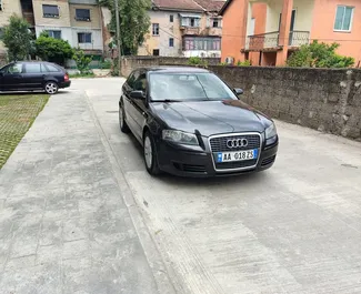 Frontansicht eines Mietwagens Audi A3 in Tirana, Albanien ✓ Auto Nr.10591. ✓ Schaltgetriebe TM ✓ 0 Bewertungen.