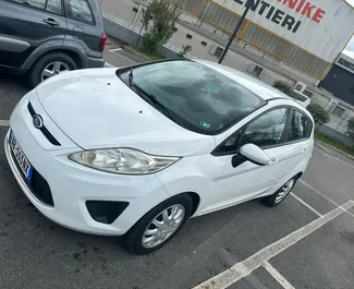 Mietwagen Ford Fiesta 2011 in Albanien, mit Benzin-Kraftstoff und 134 PS ➤ Ab 23 EUR pro Tag.