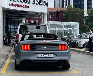 Ford Mustang Cabrio 2019 zur Miete verfügbar in Tiflis, mit Kilometerbegrenzung 200 km/Tag.