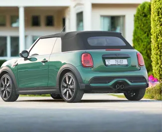 Mietwagen Mini Cooper S Cabrio 2022 in VAE, mit Benzin-Kraftstoff und 220 PS ➤ Ab 350 AED pro Tag.