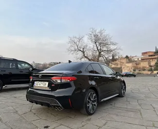 Mietwagen Toyota Corolla Sedan 2022 in Georgien, mit Benzin-Kraftstoff und 180 PS ➤ Ab 135 GEL pro Tag.