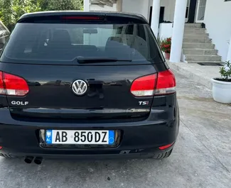 Vermietung Volkswagen Golf 6. Wirtschaft, Komfort Fahrzeug zur Miete in Albanien ✓ Kaution Einzahlung von 100 EUR ✓ Versicherungsoptionen KFZ-HV, VKV Komplett, Ausland.