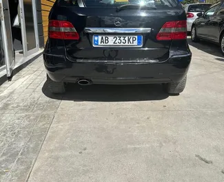 Autovermietung Mercedes-Benz B-Class Nr.10531 Schaltgetriebe in Tirana, ausgestattet mit einem 1,8L Motor ➤ Von Aldi in Albanien.