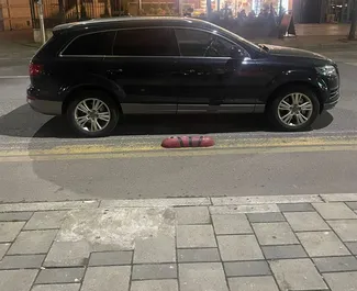 Autovermietung Audi Q7 Nr.10638 Automatisch am Flughafen von Tirana, ausgestattet mit einem 3,0L Motor ➤ Von Edmond in Albanien.