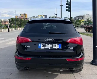 Mietwagen Audi Q5 2012 in Albanien, mit Gas-Kraftstoff und 200 PS ➤ Ab 50 EUR pro Tag.