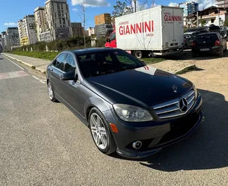 Mietwagen Mercedes-Benz C-Class 2010 in Albanien, mit Benzin-Kraftstoff und 140 PS ➤ Ab 55 EUR pro Tag.