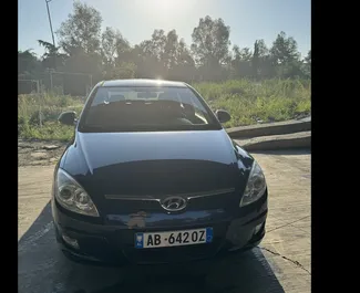 Autovermietung Hyundai i30 Nr.10494 Schaltgetriebe in Durres, ausgestattet mit einem 1,6L Motor ➤ Von Xhuljan in Albanien.