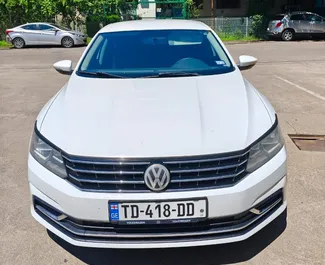 Autovermietung Volkswagen Passat Nr.10703 Automatisch am Flughafen Kutaisi, ausgestattet mit einem 1,8L Motor ➤ Von Nika in Georgien.