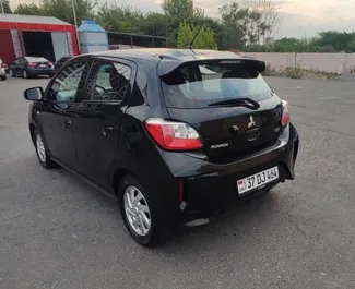 Vermietung Mitsubishi Mirage. Wirtschaft Fahrzeug zur Miete in Armenien ✓ Kaution Einzahlung von 300 USD ✓ Versicherungsoptionen KFZ-HV, TKV, Insassen, Diebstahlschutz, Ausland.