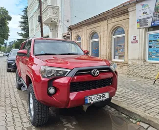 Vermietung Toyota 4 Runner. Komfort, SUV Fahrzeug zur Miete in Georgien ✓ Kaution Einzahlung von 300 GEL ✓ Versicherungsoptionen KFZ-HV, TKV, Diebstahlschutz, Keine Kaution.