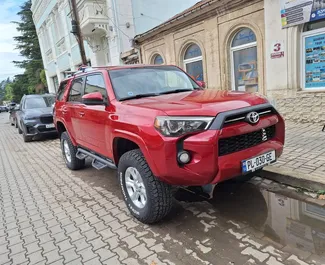 Benzin 4,0L Motor von Toyota 4 Runner 2016 zur Miete in Tiflis.