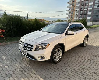 Frontansicht eines Mietwagens Mercedes-Benz GLA-Class in Tiflis, Georgien ✓ Auto Nr.10905. ✓ Automatisch TM ✓ 0 Bewertungen.