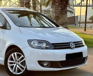 Mietwagen Volkswagen Golf Plus 2012 in Spanien, mit Diesel-Kraftstoff und 120 PS ➤ Ab 35 EUR pro Tag.