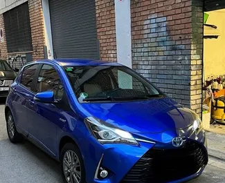 Autovermietung Toyota Yaris Nr.10933 Automatisch in Barcelona, ausgestattet mit einem 1,6L Motor ➤ Von Sergej in Spanien.