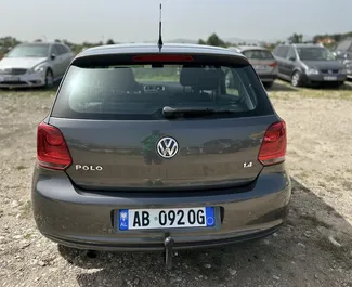 Mietwagen Volkswagen Polo 2011 in Albanien, mit Benzin-Kraftstoff und  PS ➤ Ab 17 EUR pro Tag.