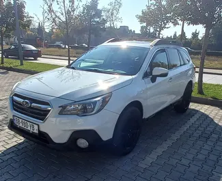 Frontansicht eines Mietwagens Subaru Outback in Tiflis, Georgien ✓ Auto Nr.10955. ✓ Automatisch TM ✓ 0 Bewertungen.