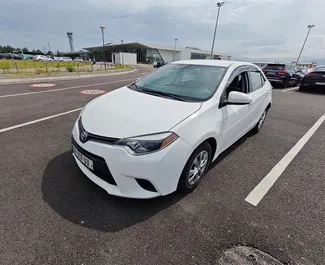 Autovermietung Toyota Corolla Sedan Nr.10995 Automatisch am Flughafen Kutaisi, ausgestattet mit einem 1,8L Motor ➤ Von Nika in Georgien.