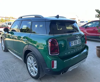 Vermietung Mini Countryman Cooper. Komfort, Premium, Crossover Fahrzeug zur Miete in der Türkei ✓ Kaution Einzahlung von 2000 USD ✓ Versicherungsoptionen KFZ-HV.