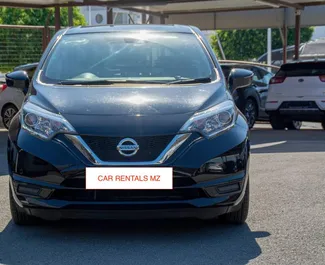 Nissan Note 2019 zur Miete verfügbar in Larnaca, mit Kilometerbegrenzung unbegrenzte.