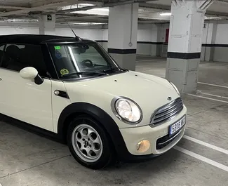 Diesel 2,0L Motor von Mini Cooper Cabrio 2015 zur Miete in Valencia.