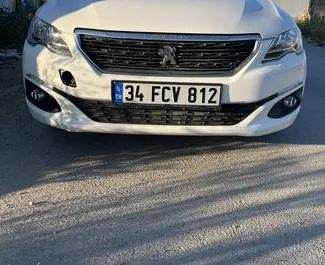 Autovermietung Peugeot 301 Nr.11337 Schaltgetriebe am Flughafen Antalya, ausgestattet mit einem 1,2L Motor ➤ Von Çağatay in der Türkei.