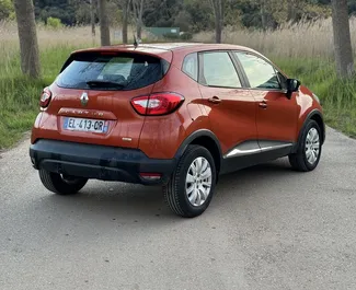 Mietwagen Renault Captur 2017 in Montenegro, mit Diesel-Kraftstoff und 90 PS ➤ Ab 26 EUR pro Tag.